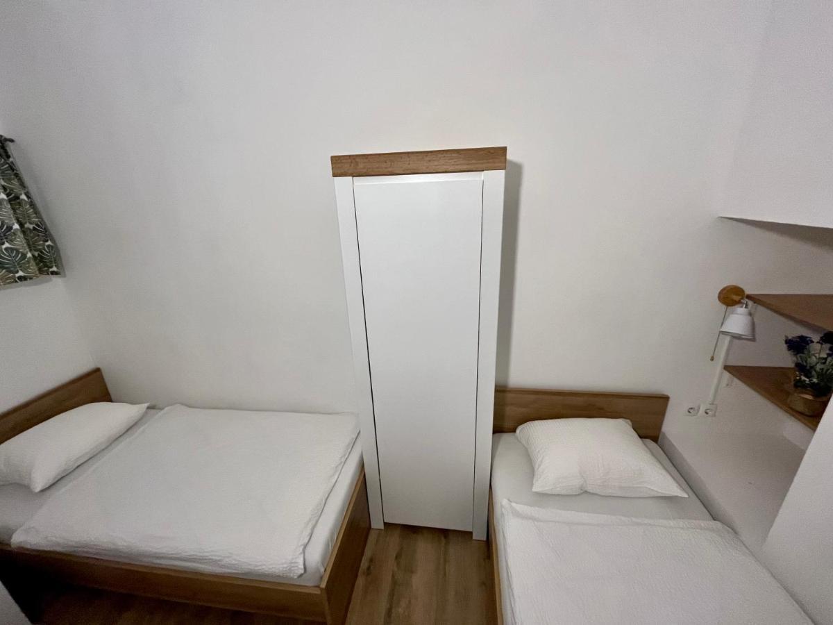 Apartment Tisa, Ljubljana Bagian luar foto